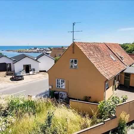 Charmerende Fiskerhus I Aarsdale *